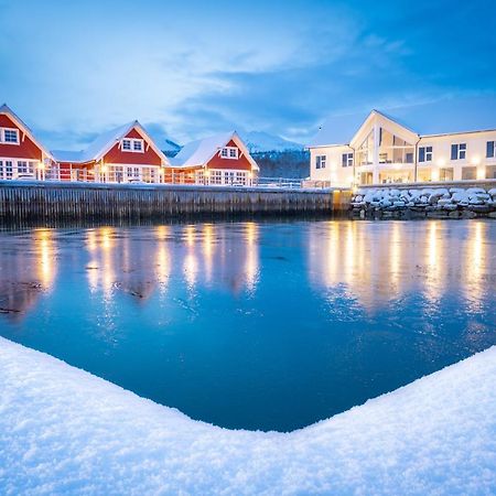 Senja Fjordhotell And Apartments Stonglandseidet Экстерьер фото